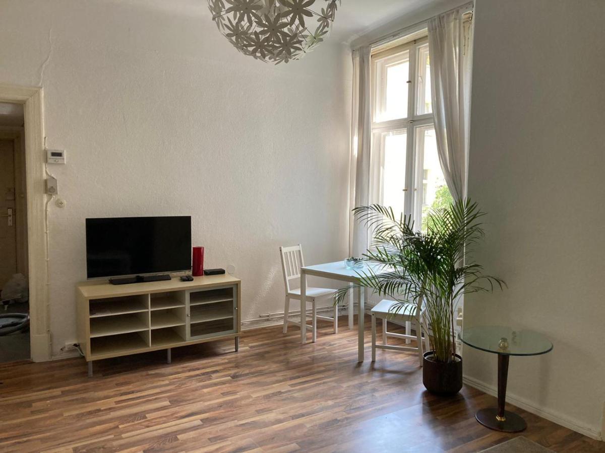 Ferienwohnung Am Schlosspark Charlottenburg Berlin Exterior foto